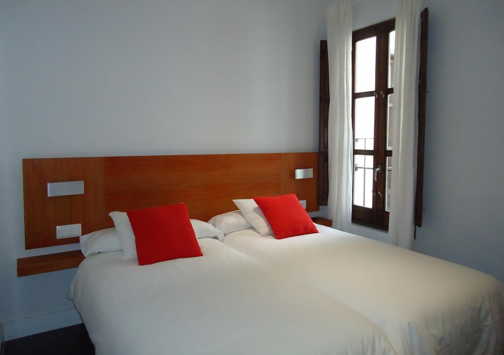 Turisticos Mauror Apartment